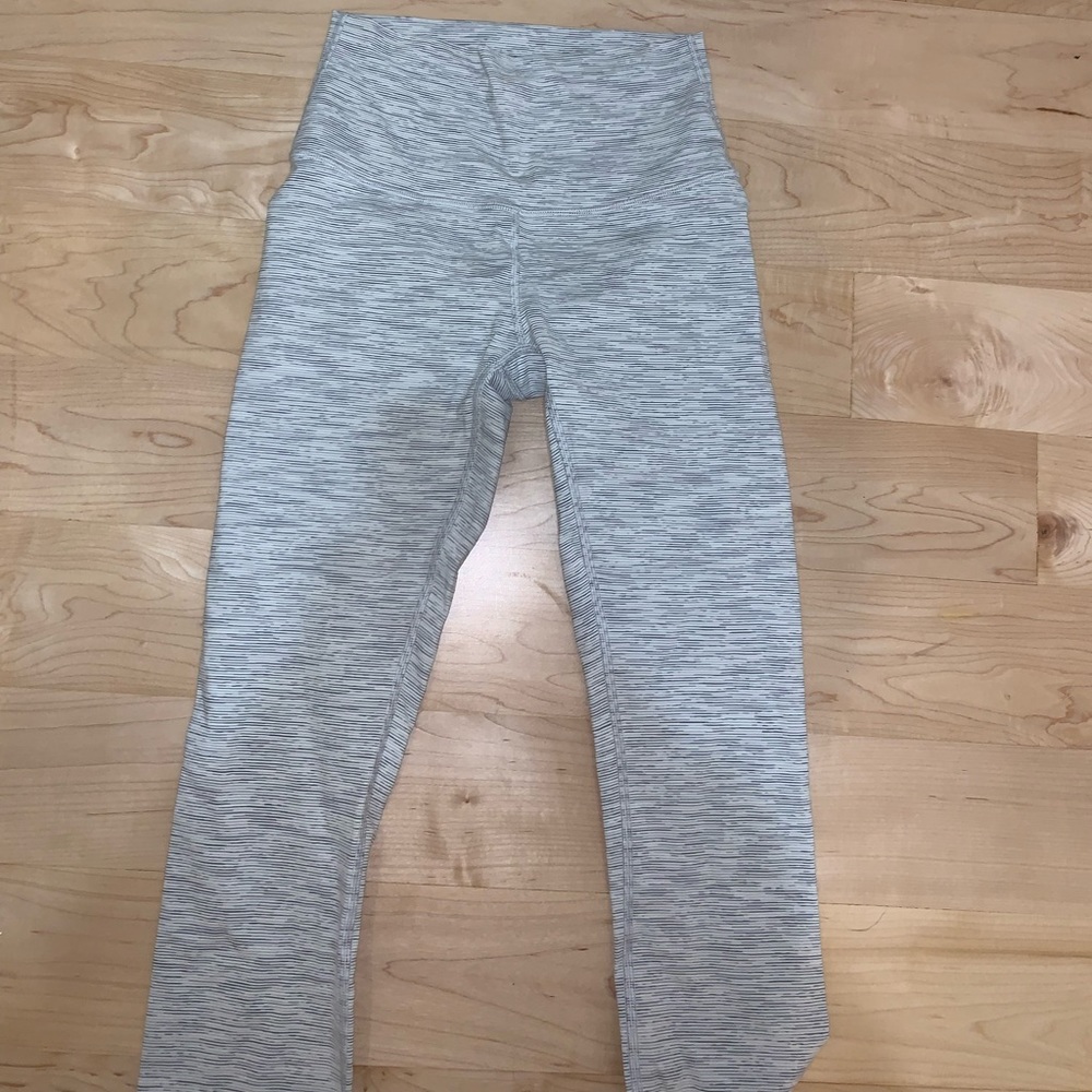 Lululemon white space dye align leggings size 4